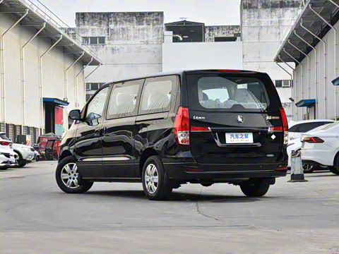 2024�� 2.0L �ֶ�������CNG 7��