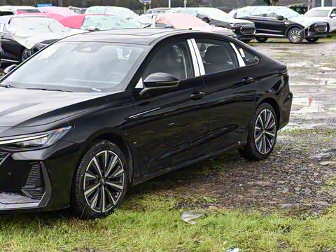 2025�� 2.0T �Զ���+