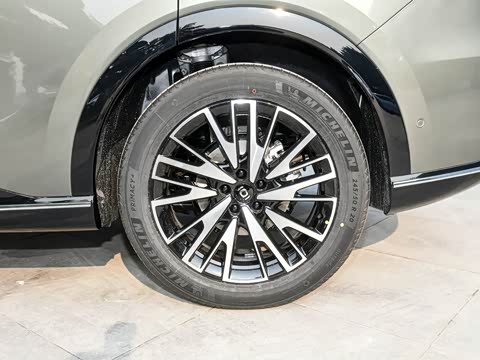 2025�� 215�����콢PLUS