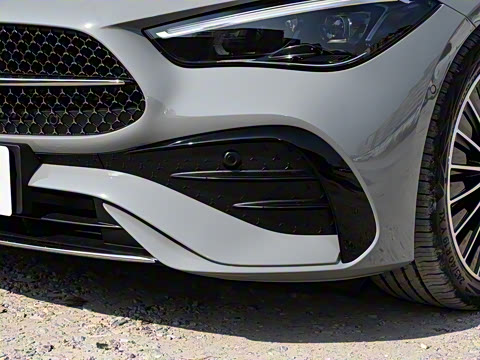 2025�� CLE 260 ���ܳ�