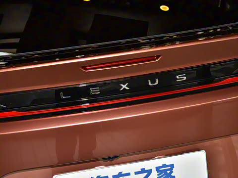 2023�� 300e ������ ���а�