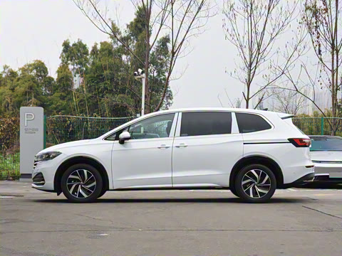 2024�� 330TSI ������