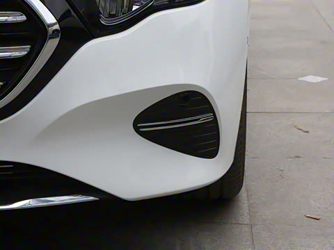 2025�� �Ŀ� E 300 L ʱ����