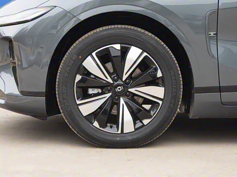 2025�� ��������� 525������