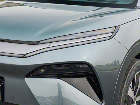 2025�� DM 215KM�����״��콢��