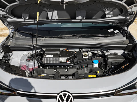 2025�� ������