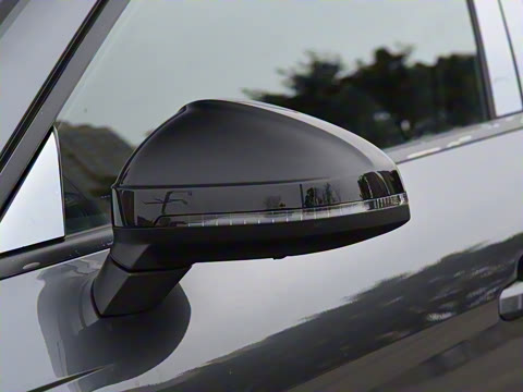 2025�� 200���������� 45 TFSI quattro ��ѡ������