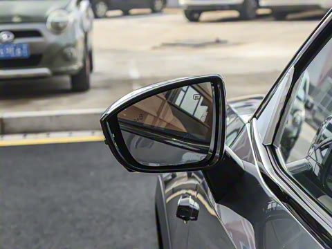 2025�� 520Max ��ΪǬ���Ǽ�ADS SE�����