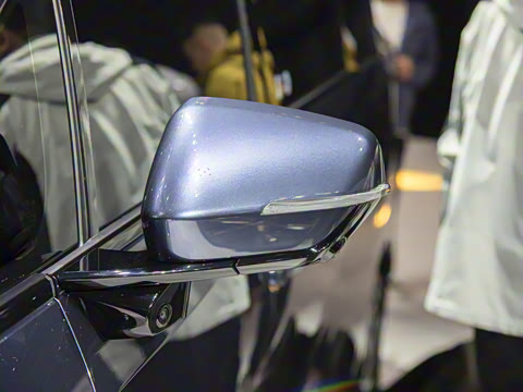 2025�� Ǭ��ϵ�� Ultra ͷ�Ȳ�