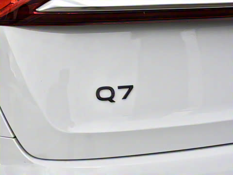 2025�� 55 TFSI quattro S line�˶���