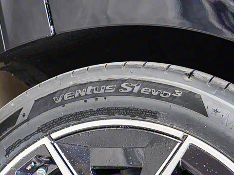 2025�� eDrive 40L M�˶���װ