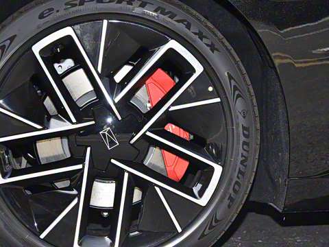 2025�� Ultra���������