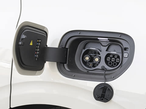 2025�� �����Ǽݰ� 75kWh