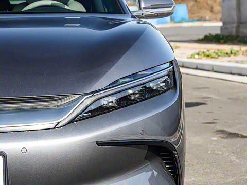 2025�� EV �Ǽݰ� 506KM�����