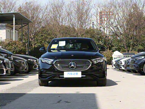 2025�� E 300 ʱ�����˶���