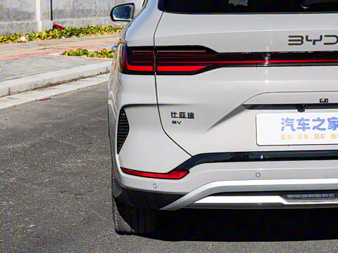 2025�� EV �Ǽݰ� 605km �콢��