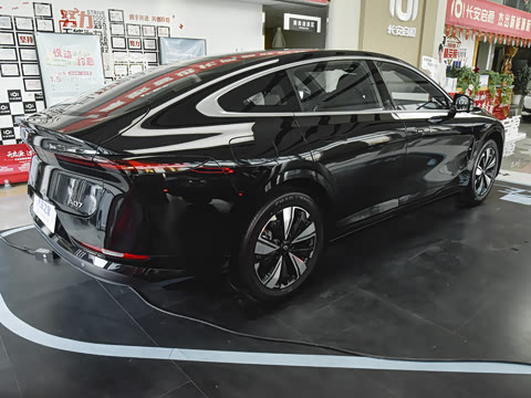 2025�� �������̰� 140��Ӣ��