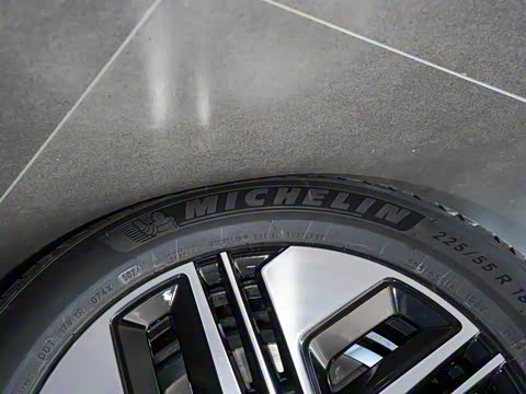 2024�� ������ 1.5T  252KM �콢�� ��Ԫ�