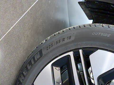 2024�� ������ 1.5T  252KM �콢�� ��Ԫ�