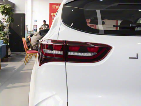 2025�� 1.5T �ֶ���Խ�� 7��