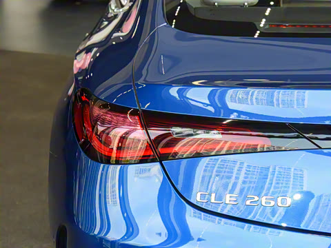 2025�� CLE 260 ���ܳ�