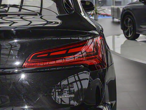 2025�� quattro 45�����ذ� 40 TFSI ������