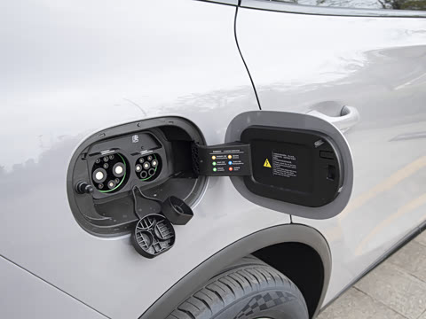 2025�� �Ǽݰ� DM-i 115KM �����