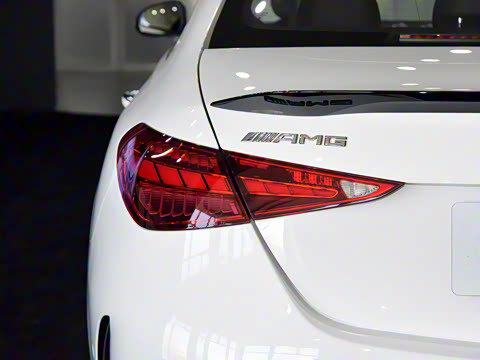 2024�� �Ŀ� AMG C 43 4MATIC