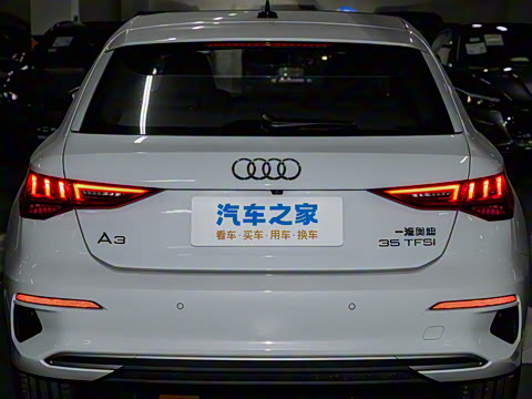 2024�� Sportback 35 TFSI ����������