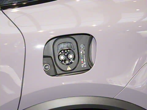 2024�� Macan ��������