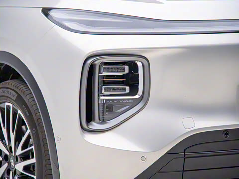 2025�� 215�콢PLUS