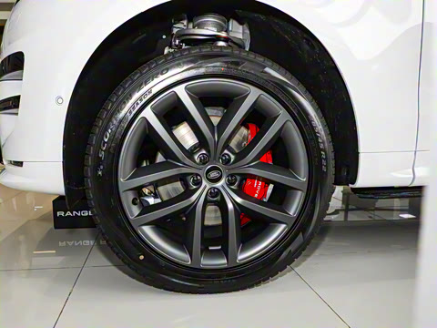 2025�� 400PS Dynamic SE