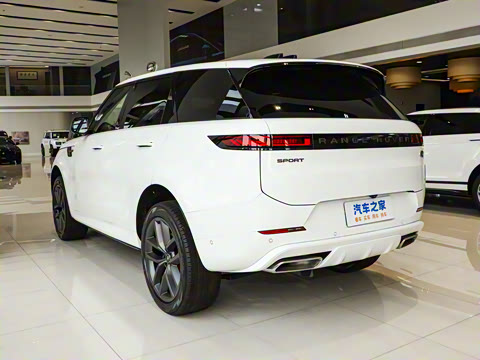 2025�� 400PS Dynamic SE