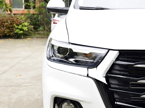 2025�� 1.5T �������а�