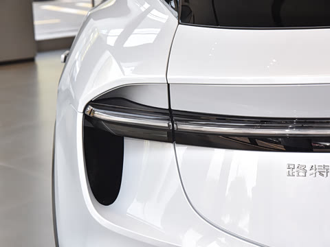 2025�� �����׷�������