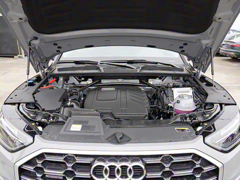 2025�� 40 TFSI ʱ�ж�����