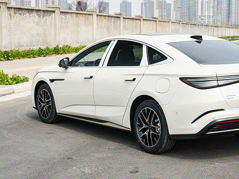 2025�� �Ǽݰ� DM-i 1.5L 125km �����