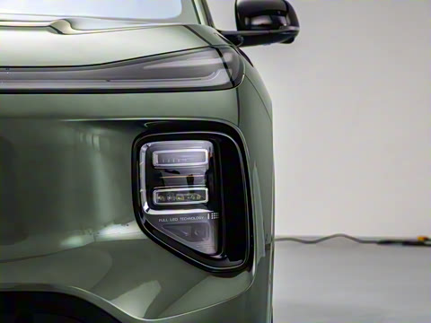 2025�� 215�����콢PLUS