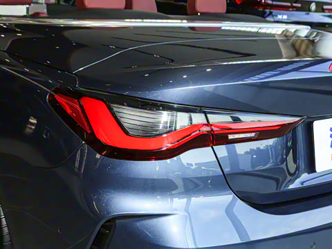 2024�� 425i ����M�˶���װ