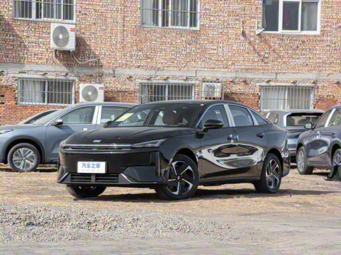 2025�� EM-i 140km ̽��+��