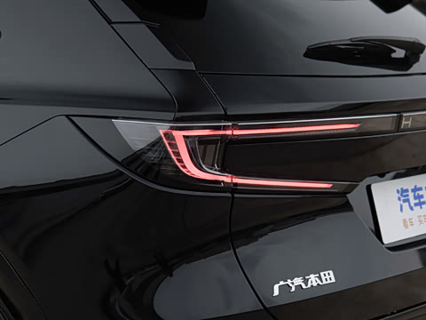 2025�� ����������Max