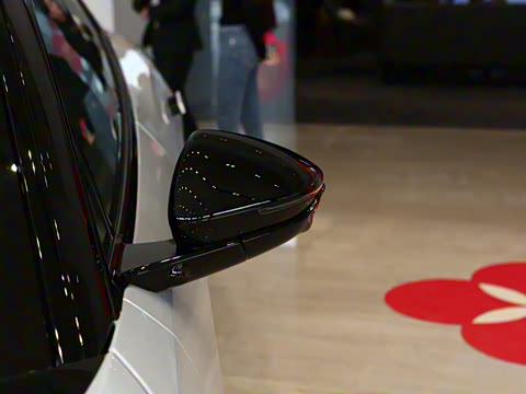 2025�� ��װ��