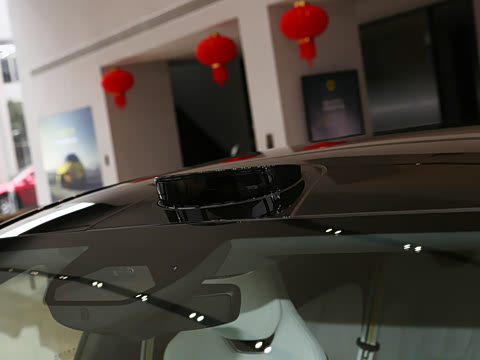 2025�� ��װ��