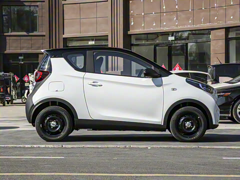 2024�� �Ŀ� �ഺ�� 251km �Ȱ��� 25.05kWh