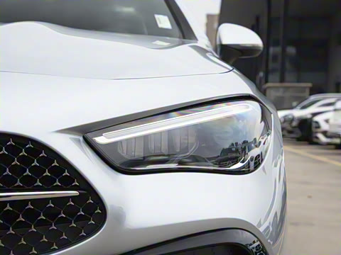 2025�� CLE 260 ���ܳ�