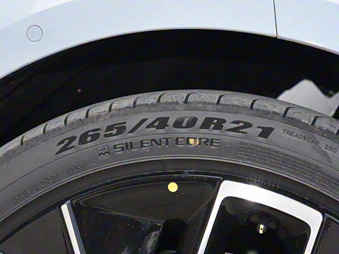 2025�� �Ŀ� Max�����