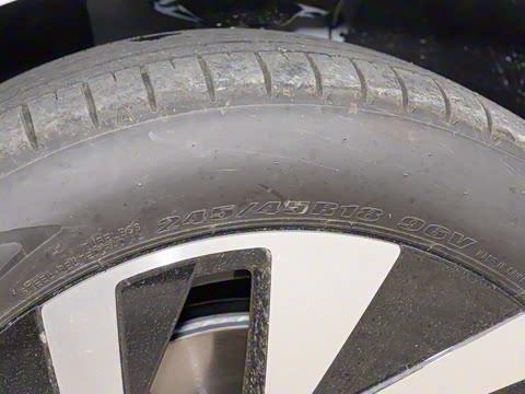 2025�� Pro 380TSI �ǿ���ҫ��