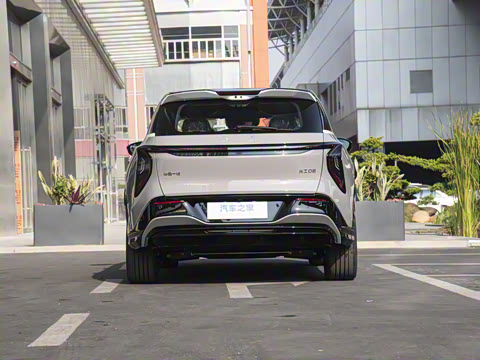 2025�� 730 Max������