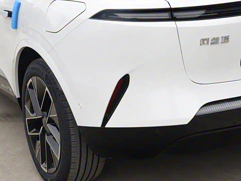 2025�� Ultra ���������