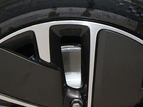 2025�� Ultra ���ܻ��°�